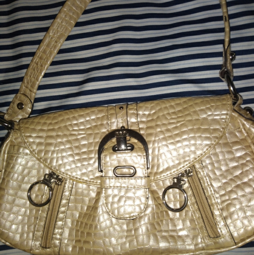 Tan/Cream color shoulder purse